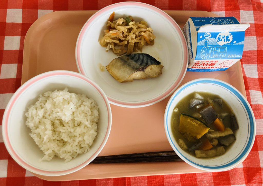 今日は照り焼きで🐟！！